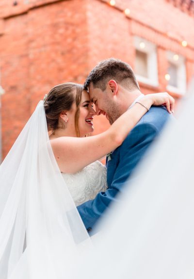 Golden hour portraits at Venue 1902 by Orlando wedding photographer